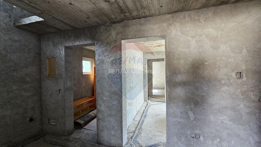 Casă / Vilă, teren 1700mp,  în Lisaura-Ipotești, Suceava - 17