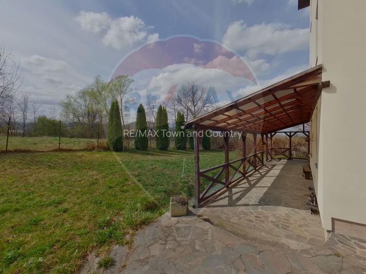 Vilă cu 6 camere de vânzare, strada Făget. - 16