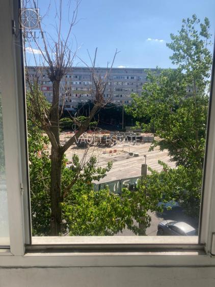 Apartament 3 camere Bulevardul Ion Mihalache-Metrou 1 Mai - 9