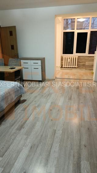 Garsoniera situata in zona FAR - 20