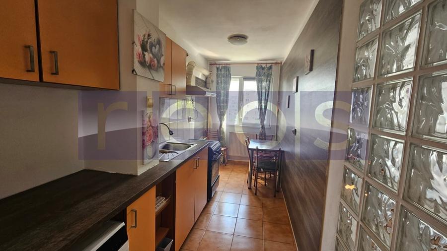 DE VANZARE 3 CAMERE RAUL DOAMNEI | CIRCULAR | METROU - 4