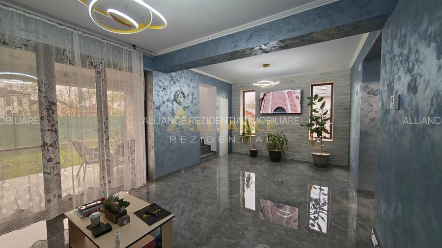 Casa cu etaj - Mobilata/utilata, gata de mutat - 9