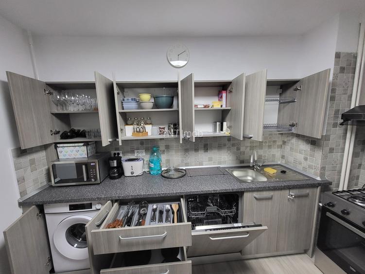Apartament 2 camere Drumul Taberei | 50 m metrou Constantin Brancusi | 2 bai - 8