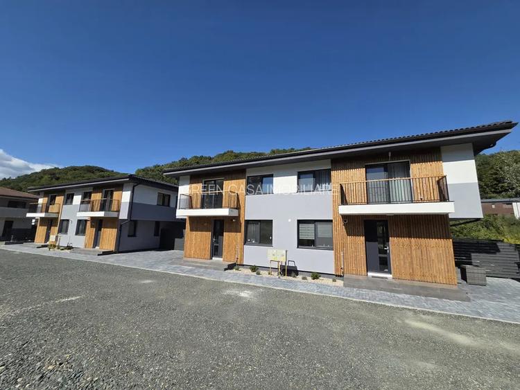 Duplex semifinisat la liziera padurii, 4 camere, 120mp, 240mp teren - 4