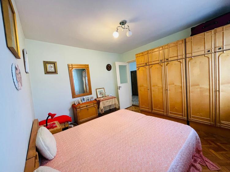 Apartament 3 camere | decomandat | etaj 3 | Mănăștur