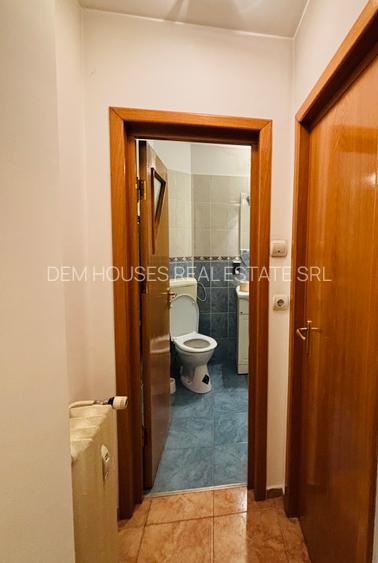 Locatie exceptionala,DECEBAL ,stradal,monolit,bloc reabilitat termic,liber - 12