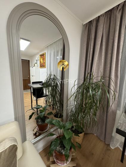 Vila individuala 7 camere - 660mp teren - 300m de DN1 - Intrarea Merisor Otopeni - 21