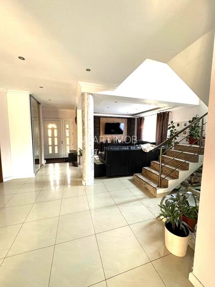 Casa 270mp cu 5 ari teren zona- Sarmas mobilata utilata 269.000eur neg - 4