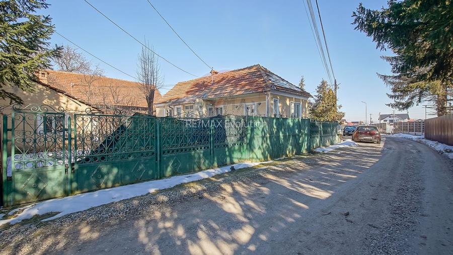 Teren de Vis în Tărlungeni cu Căsuță din Lemn – Liniștea Te Așteaptă - 8