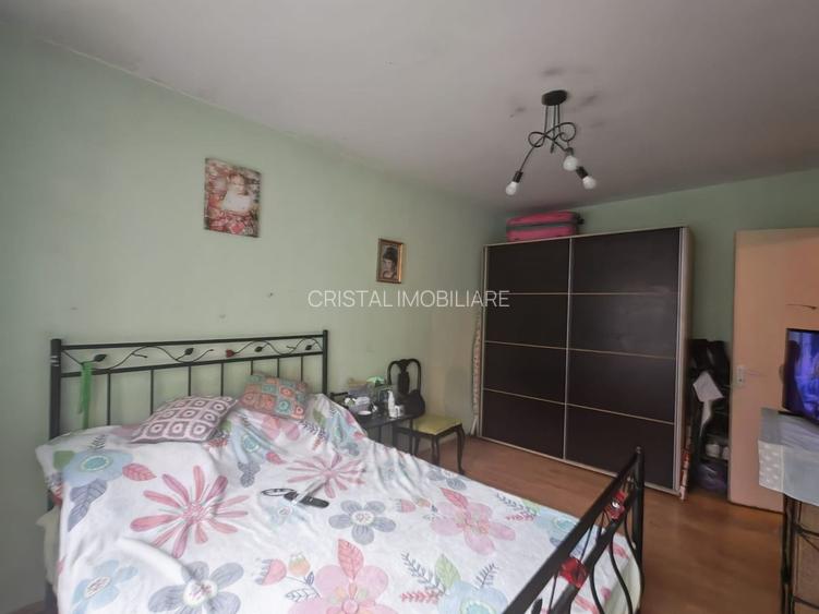 Apartament 3 camere, Brancoveanu, zona Covasna. Loc parcare. - 4