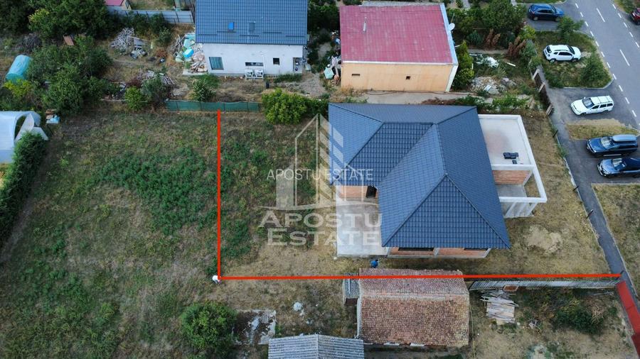 Casa individuala cu 4 camere si teren de 670 mp, Parta,  comision 0 - 2