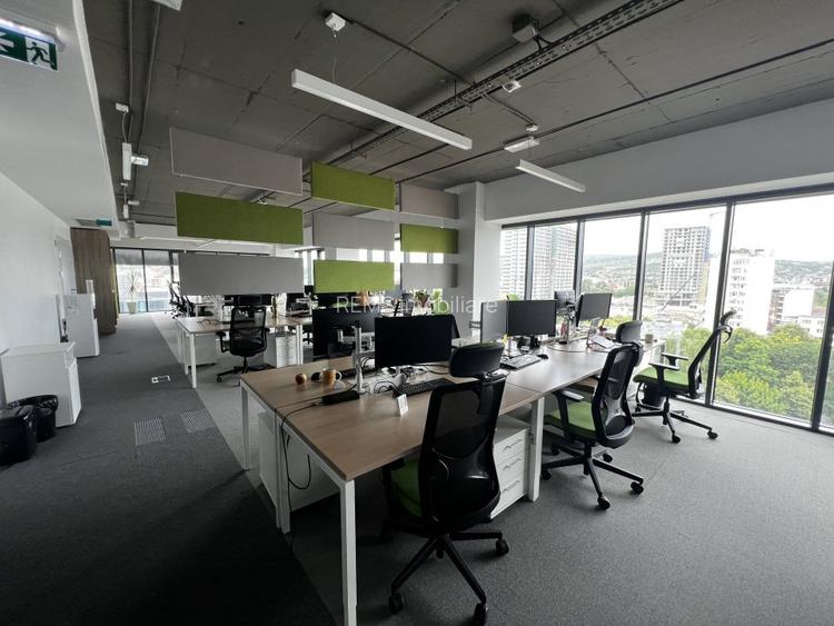 COMISION 0 / Cladire de birouri clasa A / Birou ultrafinisat - 4