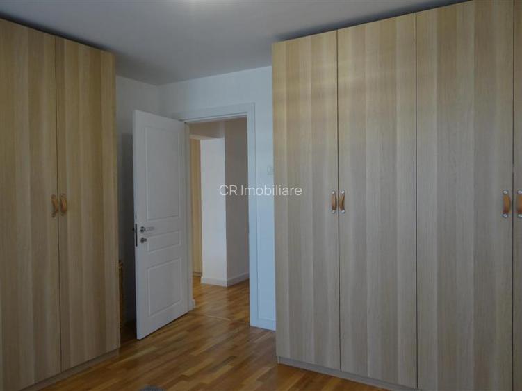 Apartamenr 3 camere   Muncii Metrou  Centrala Proprie - 4