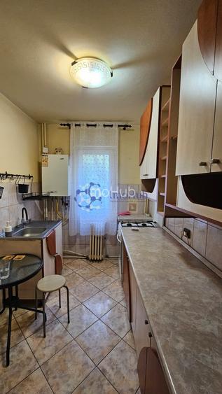 Apartament 3 camere, Podu Roș - Cantemir, etaj 1 - 5