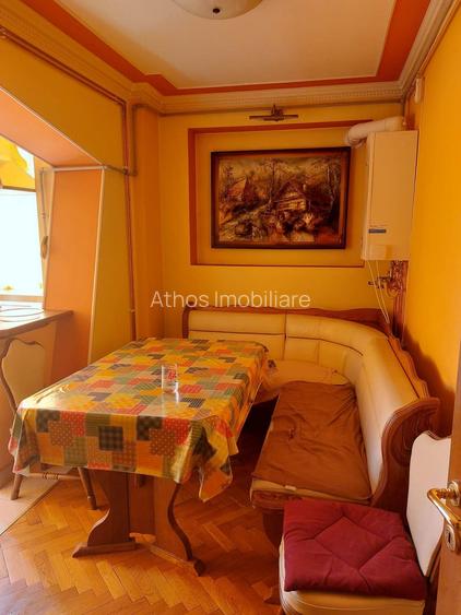 Apartament cu 3 camere decomandate in zona Timocului-Saguna - 3