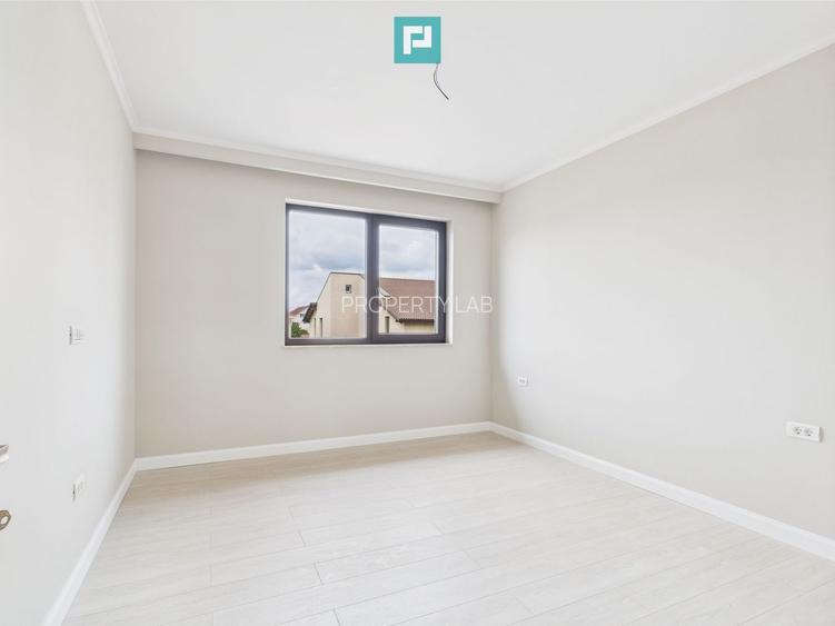 Duplex 5 camere  în cartier Europa Mosnița Nouă - 12