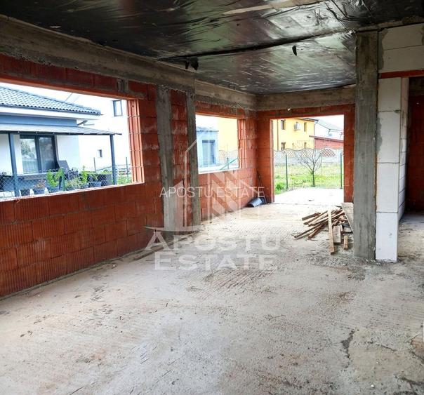 Vila, la rosu, de vanzare, in Sofronea, jud. Arad. - 6