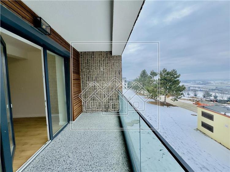 Garsoniera la cheie cu jaluzele electrice și balcon (STB-27E-Mi) - 8