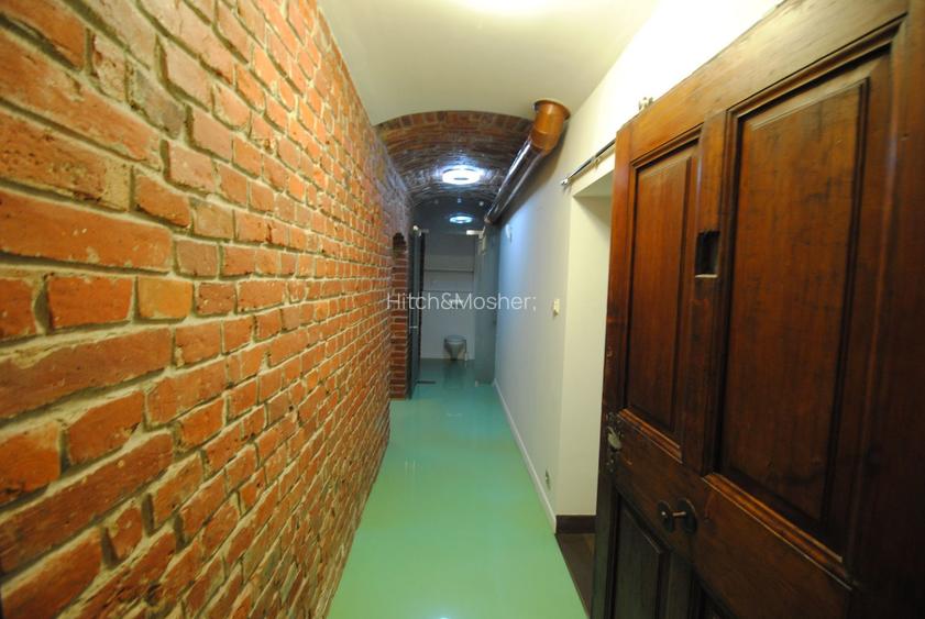 Apartament inchiriere - cladire istorica - Ultracentral Piata Unirii - 17