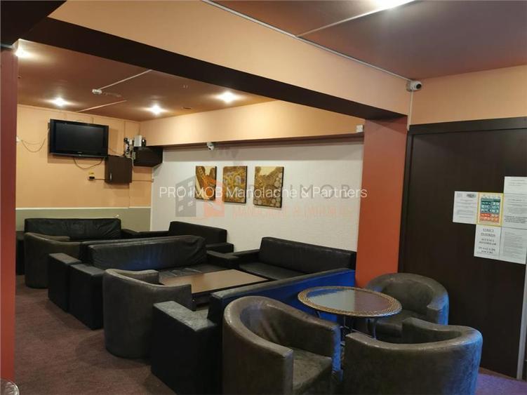 Unitate de cazare 3 stele  P+1 zona 1 Decembrie 1918 - 19