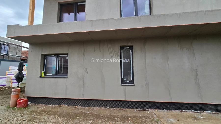 1/2 duplex isi caută proprietar.  - 10