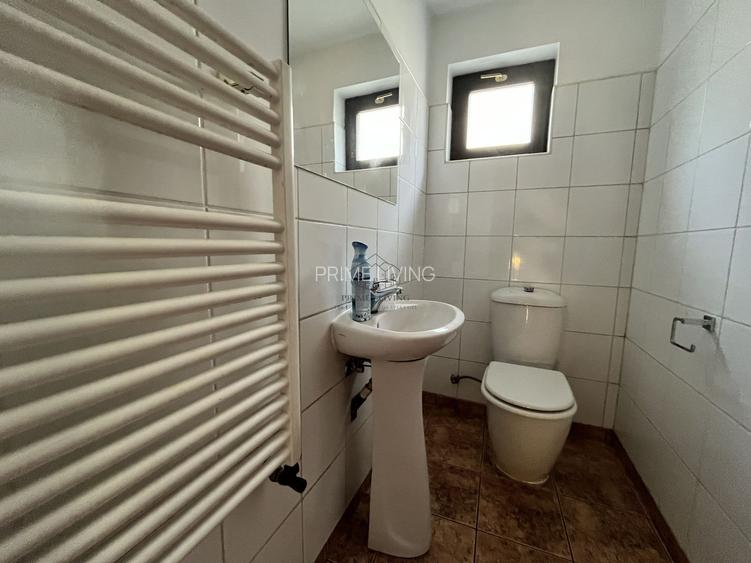 VILA CU 5 CAMERE LA INCHIRIERE PE MALUL LACULUI STRAULESTI - 17