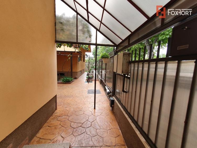 Oportunitate de investitie: 2 case total 8 camere si SAD - Freidorf - 38