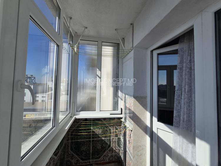 VANZARE APARTAMENT 4 CAMERE zona REUBLICII-NORD - 15