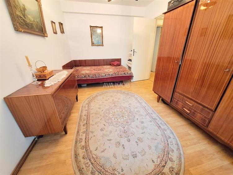 Apartament 2 camere decomandat , zona Central - 10