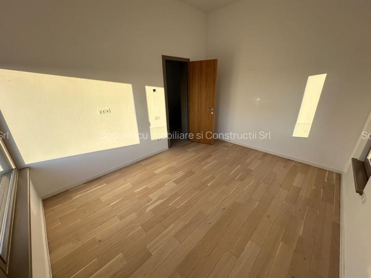 Casa cu 5 camere - Dumbarvita - 17