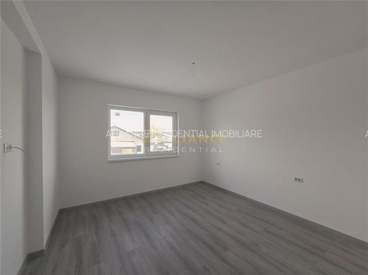 Vila individuala- 4 camere - 446mp teren - pod- beci - 4