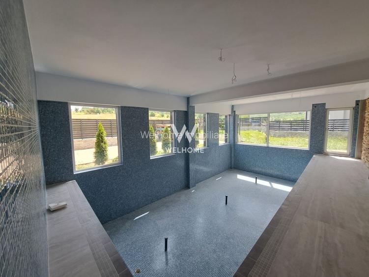 Casa cu piscina interioara si proveliste catre CETATE - 7