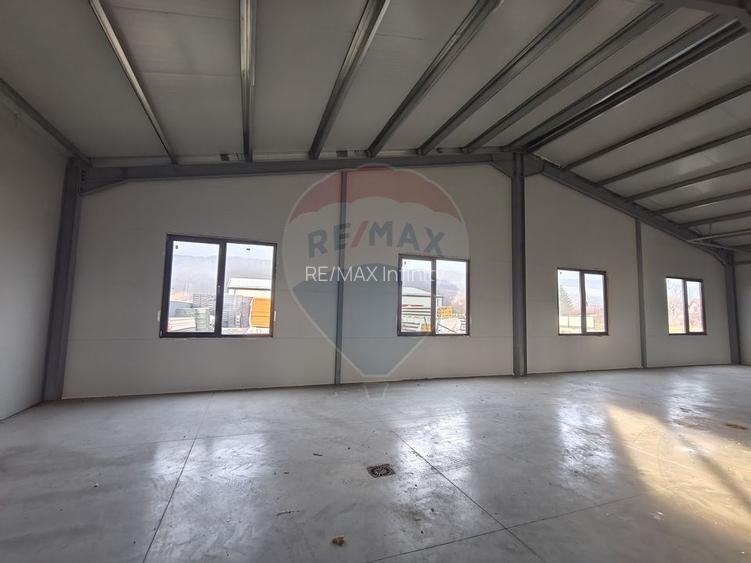 Hala 200 mp de inchiriat Jucu de Mijloc - 2