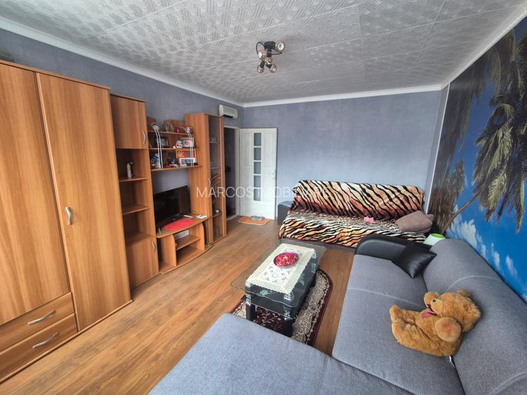 Vand apartament 1 camera etajul.3 Micro 2 - 9