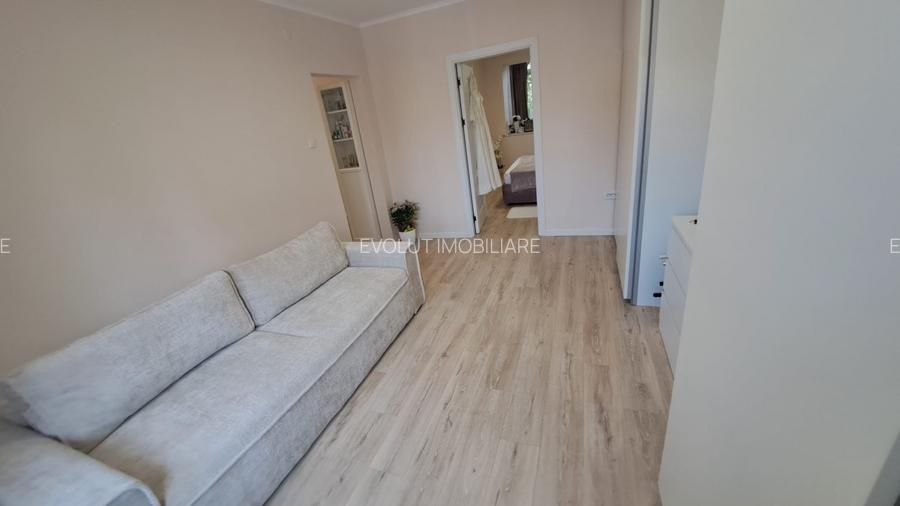 Parc Gara 2 camere renovat mobilat utilat etaj 1 - 12