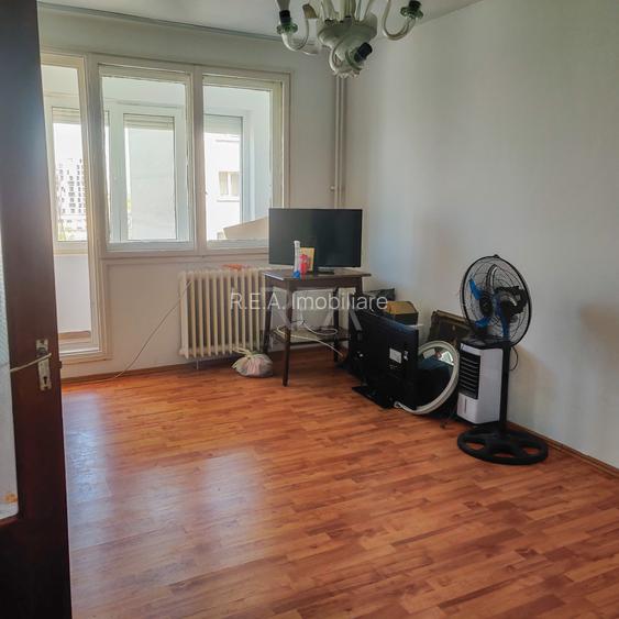 2 camere decomandat | 1 decembrie 1918 | ozana | 5 min de metrou - 10