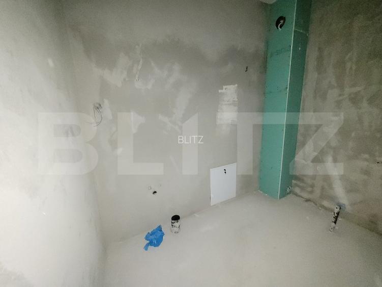 Apartament de vanzare, 3 camere, semidecomandat, bloc nou, zona Pod IRA - 4