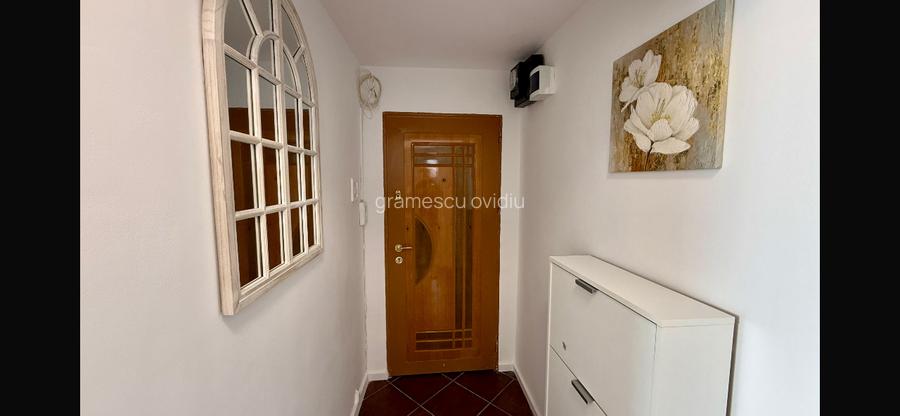 Inchiriez apartament 2 camere, cochet, totul nou, Piata Victoriei, bloc solid - 8