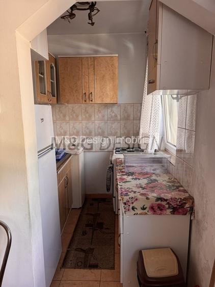 3 camere zona Sagului etaj 1 - 3