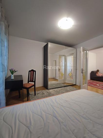 Proprietar  - 2 camere Primaverii  - renovat si complet reconsolidat - 10