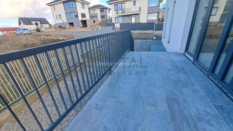 Casa remarcabila, 297 mpu, terasa pe acoperis, garaj, panorama - 19