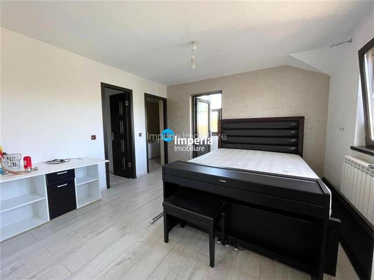 Casa tip duplex de inchiriat ,550 mp curte,piscina,beci,foisor Rediu Breazu - 5