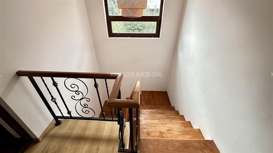 Inchiriere Vila P+1E Metrou Dimitrie Leonida - 13