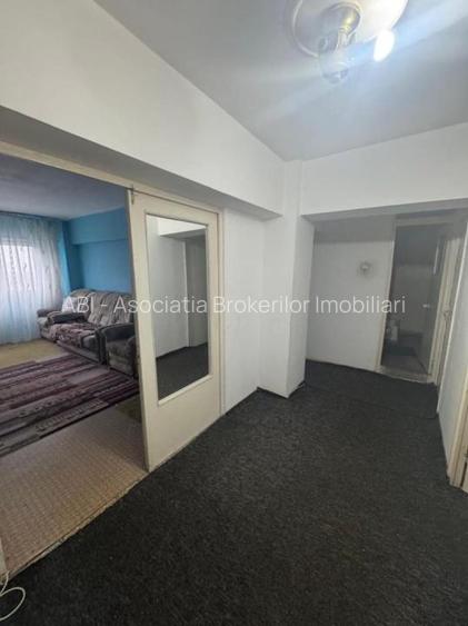 Ap. 4 cam. dec. Piata Sudului - 4