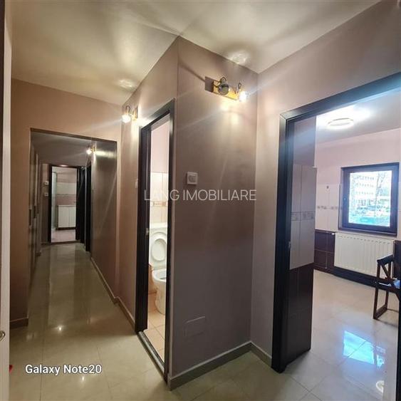 DE INCHIRIAT 3 CAMERE ZONA SPITAL - 6