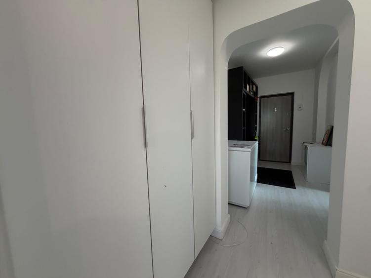Apartament 2 Camere -Calea Vacaresti - Centrala si Parcare