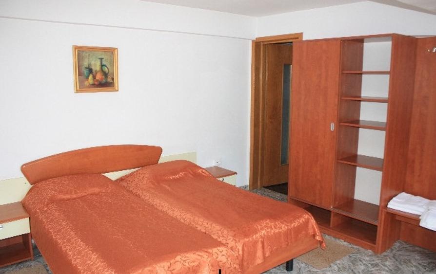 Vila/Hotel/Pensiune , parcare , Busteni , Sinaia