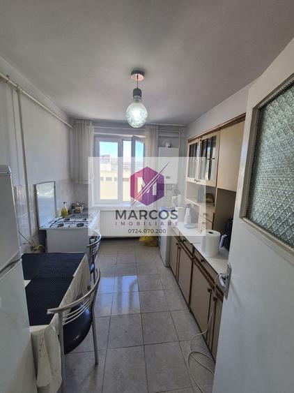 Vand apartament 1 camera Centru