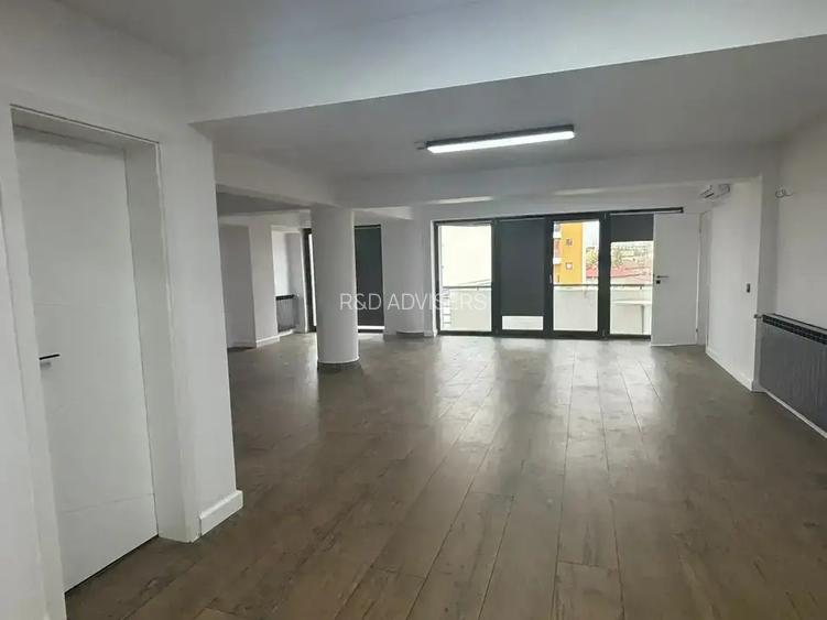 Inchiriere Birouri | Cladire Recent Renovata | 500 m Metrou 1 mai - 3