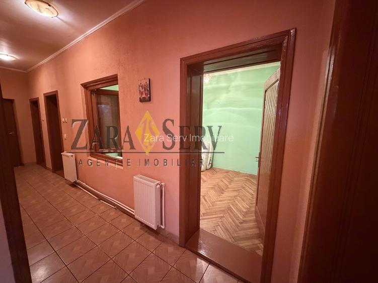 Casă de vânzare – Lupeni (Value Center) - 3